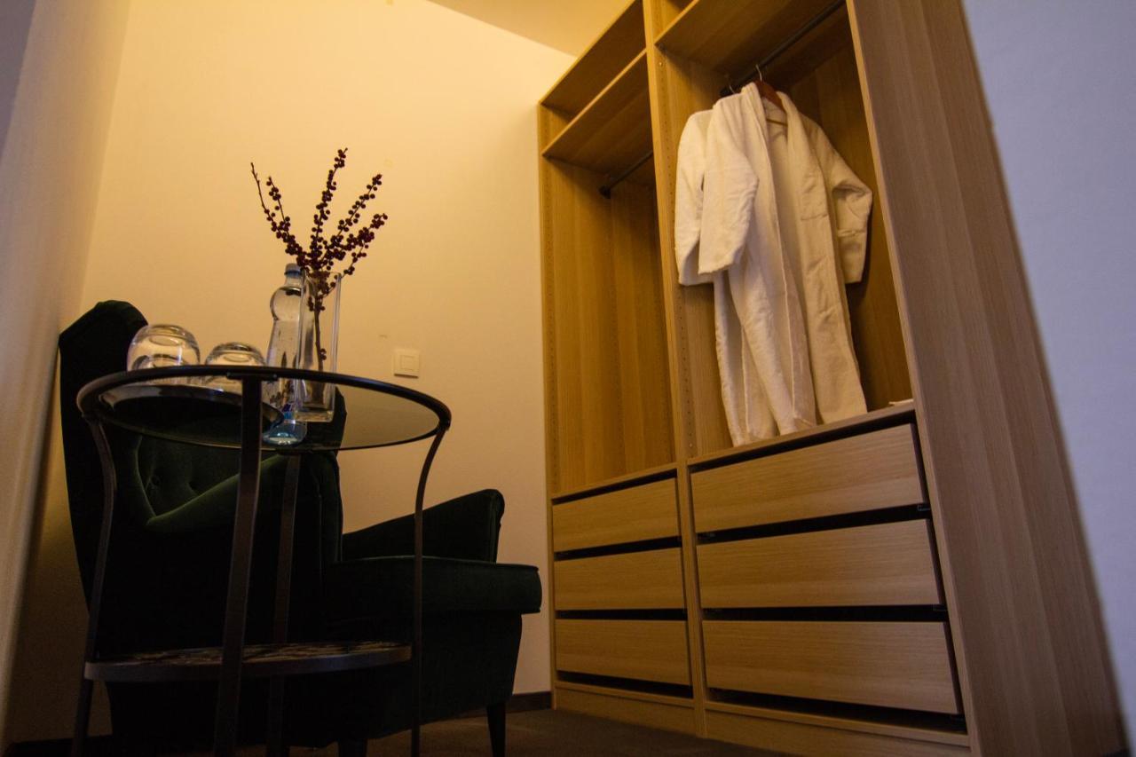 Hotel Marathon 세네츠 외부 사진
